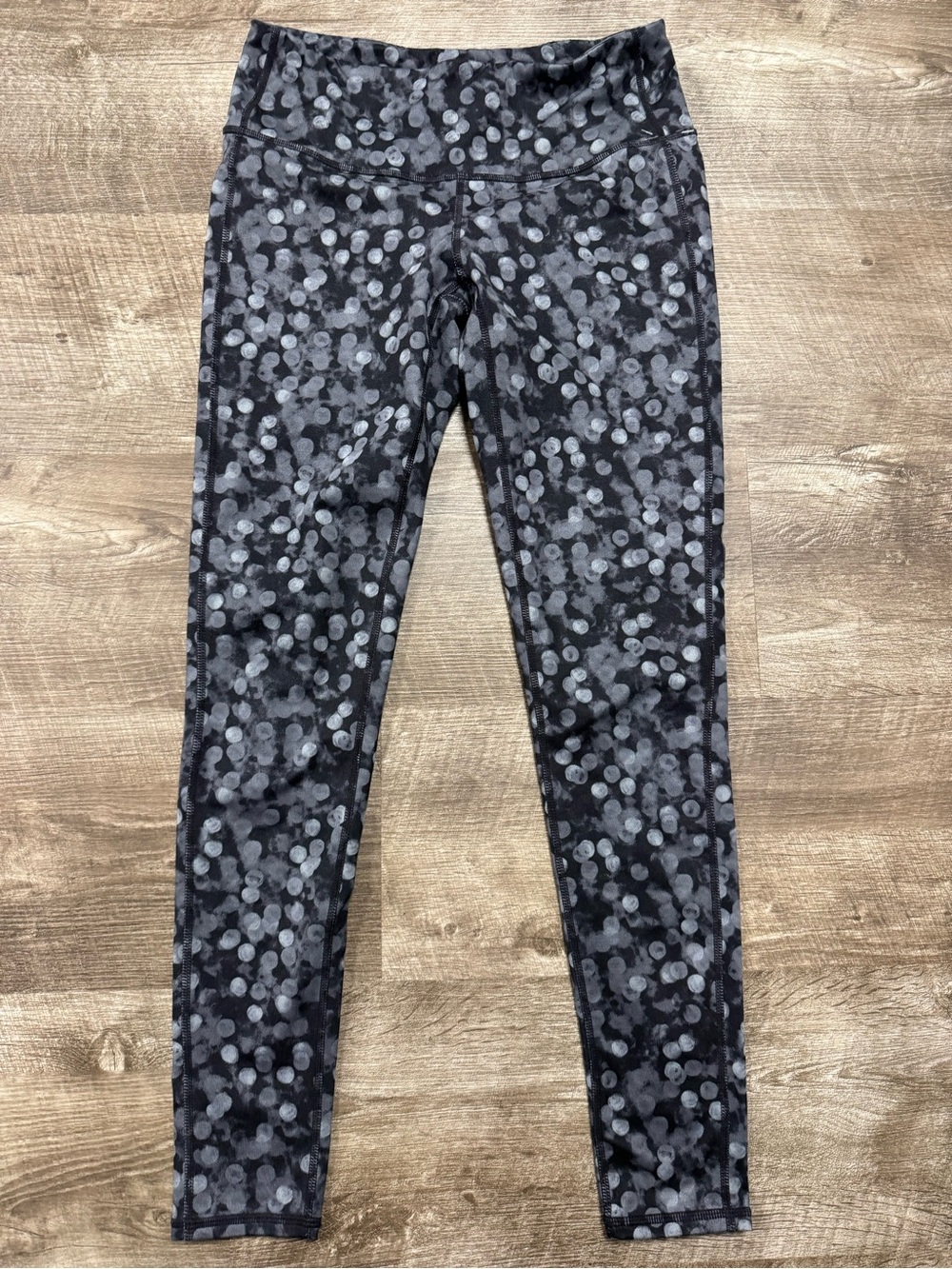 Athleta Chaturanga Polka Dot Leggings Size Small